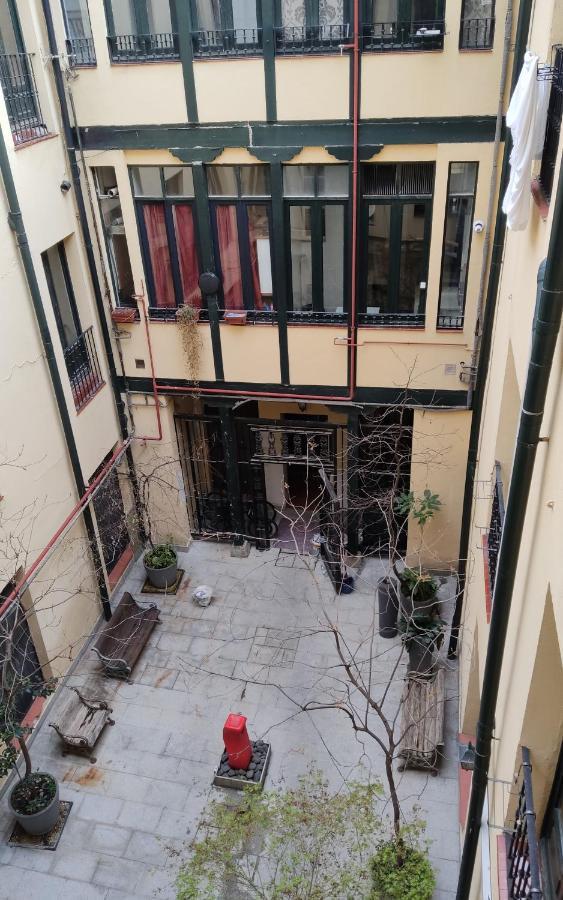 Apartment Estudio En Fuencarral Granvia Madrid